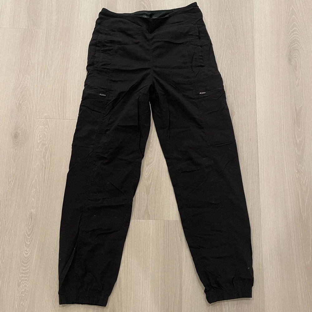 Mountain Hardwear Dynama High Rise Utility Jogger - Black, Side XS